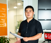 6.奮斗獎(jiǎng)：孫永新（第二黨支部、總編室）