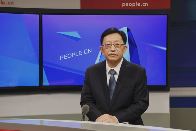 中國節(jié)能環(huán)保集團有限公司黨委書記、董事長宋鑫做客人民網(wǎng)。人民網(wǎng)記者 王曉嘯 攝