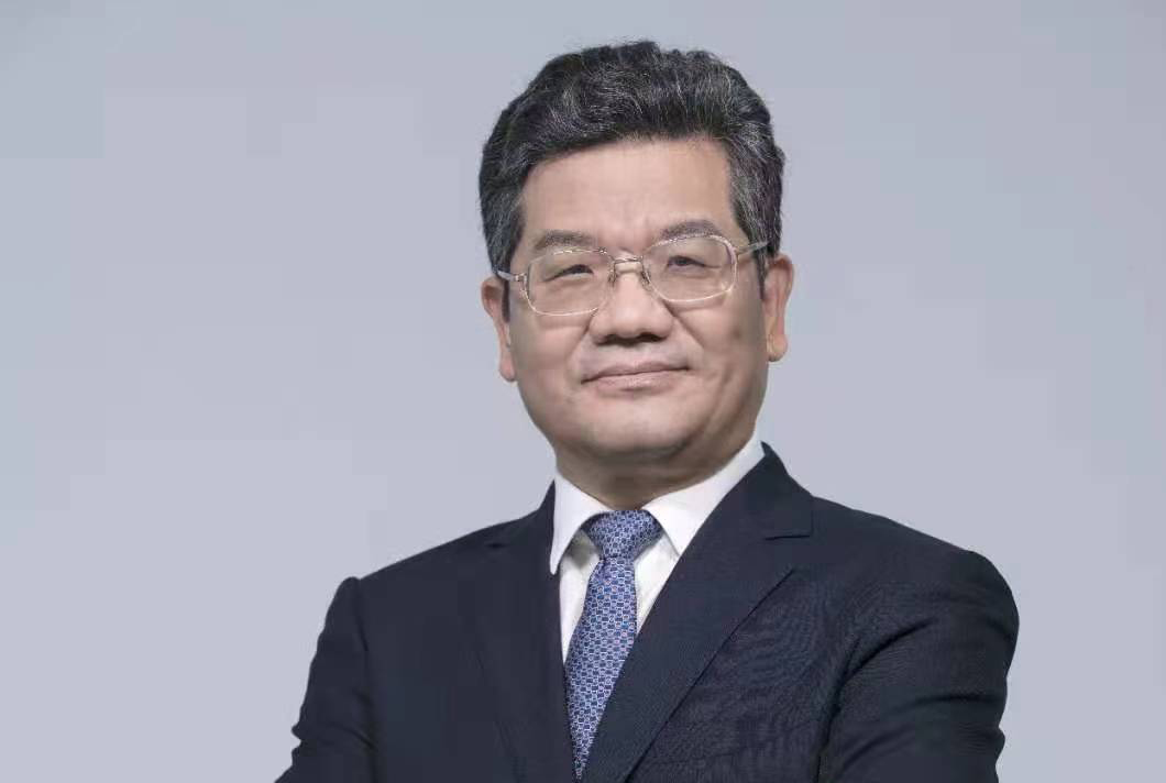 全國政協(xié)委員、中國稅務(wù)學(xué)會副會長 張連起